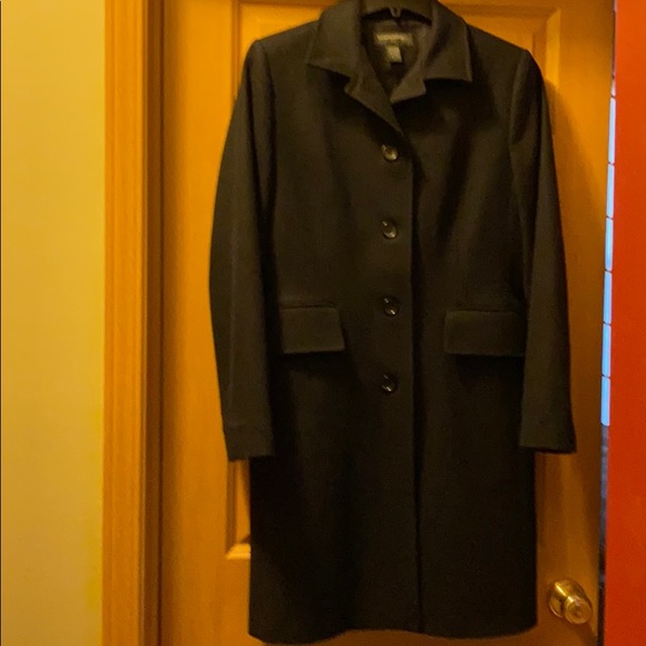 Banana Republic Jackets & Blazers - Banana Republic classic coat